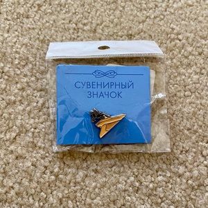 St. Petersburg Souvenir Pin